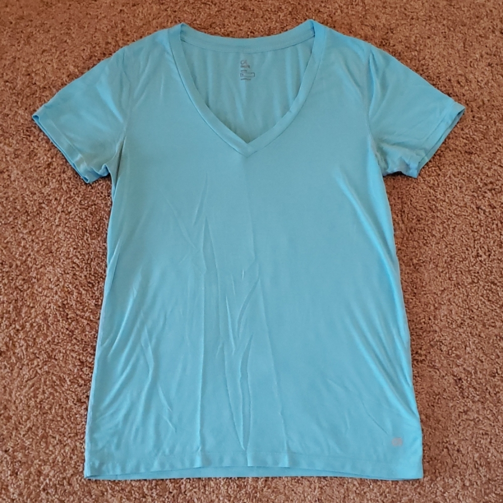 GAP Body v-neck workout shirt Sz M